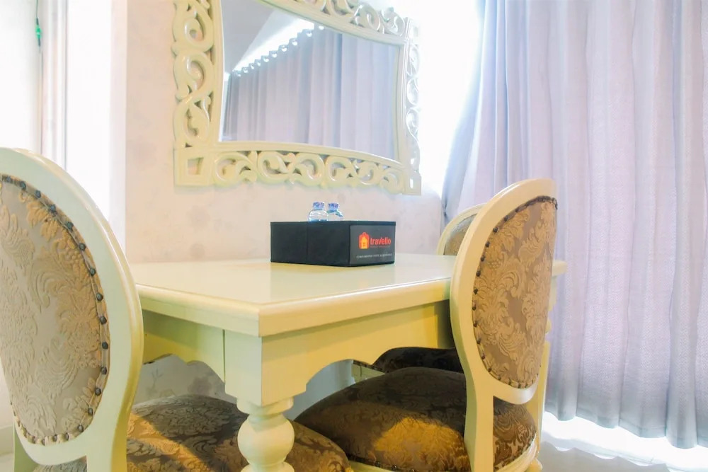 Luxury Furnished 2BR Grand Kamala Lagoon Apartment