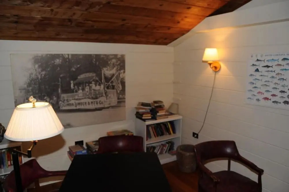 Otis Beach - 5 Br Home