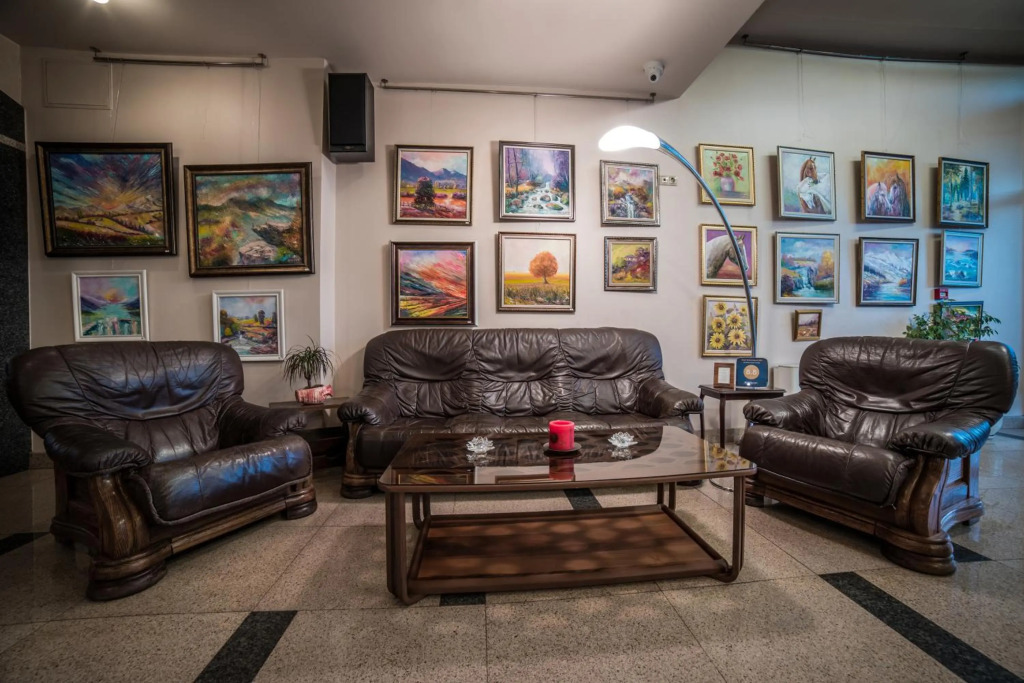 Business Hotel Plovdiv - Central Location