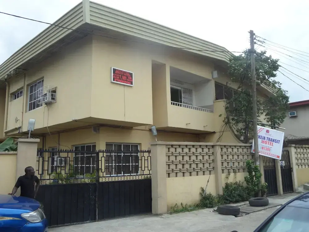 Ikeja Transit Hotel Iyala