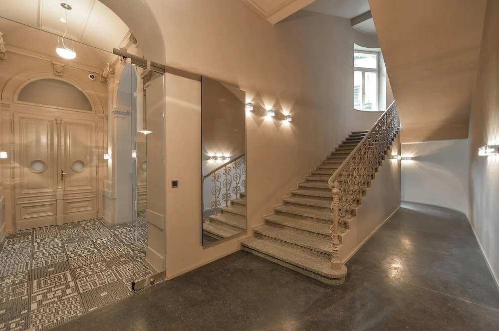 Old Town Apartment