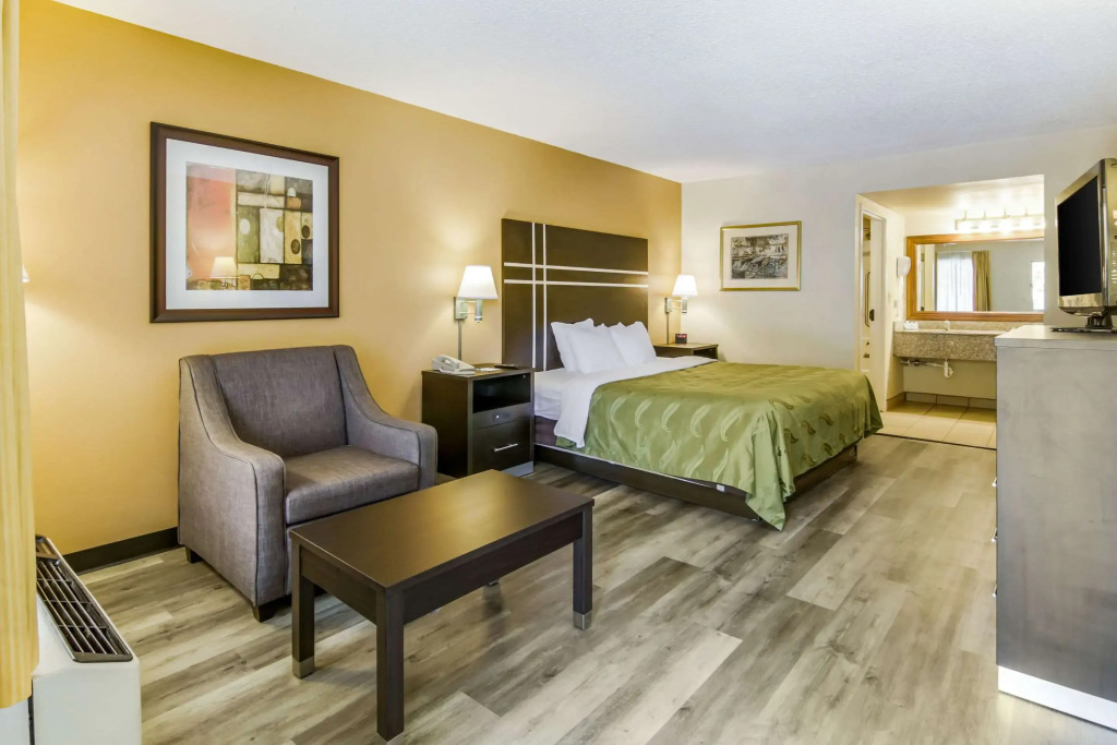 Quality Inn Stone Mountain
