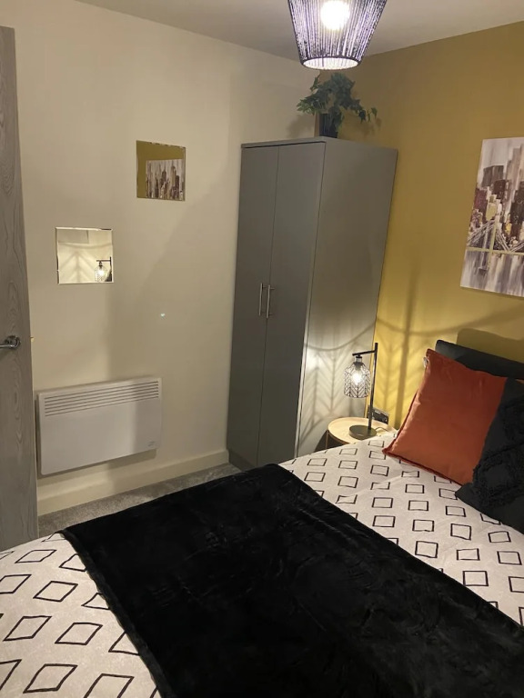 Captivating 2-bed Apartment in Bradford