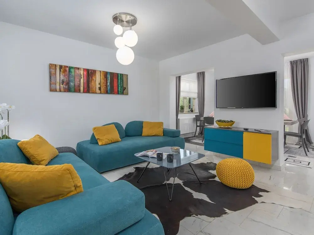 Villa With Private Pool in a Quiet Location With Garden and Grill
