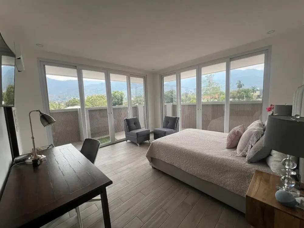 Luxury 3BR Penthouse City Mall SPS