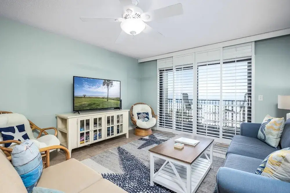 Summerhouse by Distinctive Beach Rentals