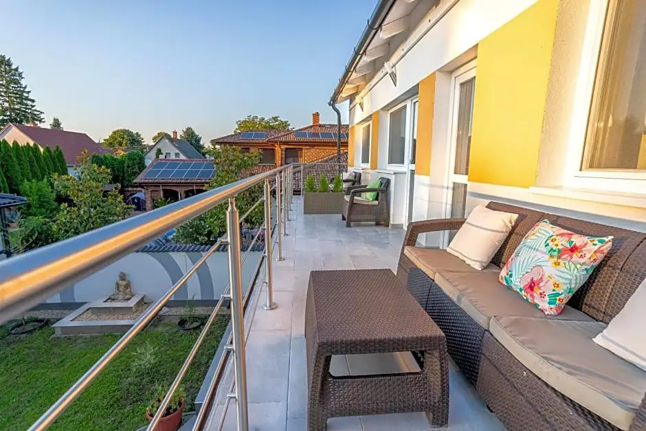 Zen House ADULT ONLY 16plus