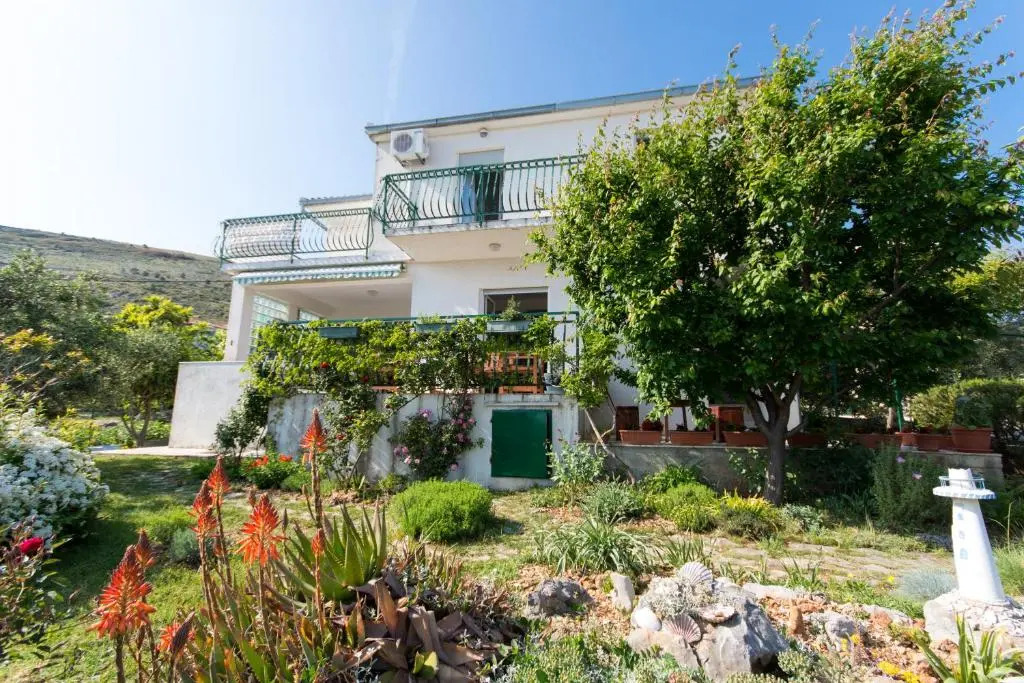 Rina Vacation home