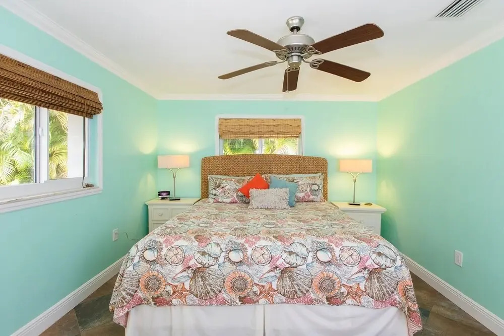 Salty Dog - Dog Friendly Home On Sanibel! 3 Bedroom Home