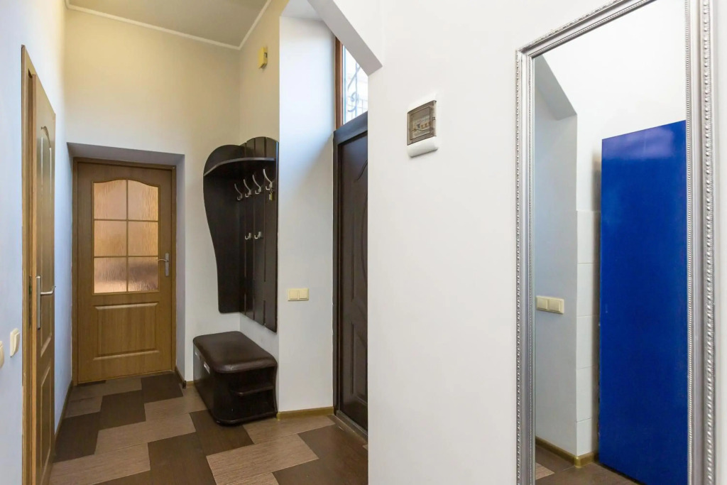 Куліша 15, апартаменти в центрі,ТЦ Форум,оперний