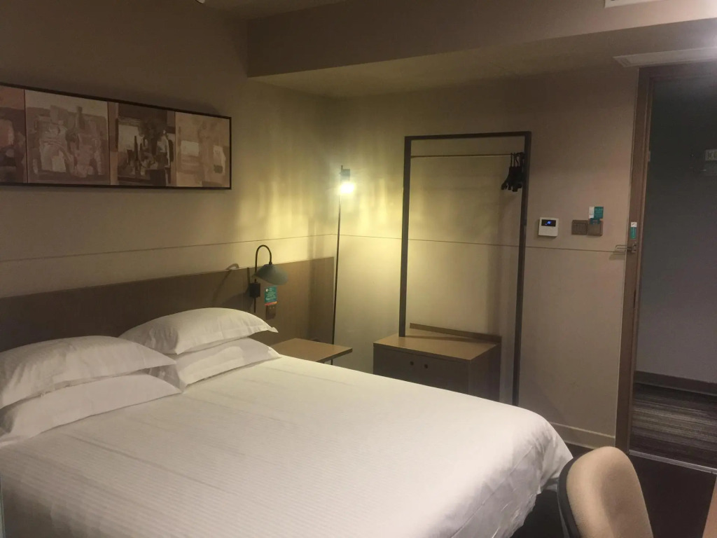 Jinjiang Inn Select Shanghai International Resort Area East Kangqiao Road