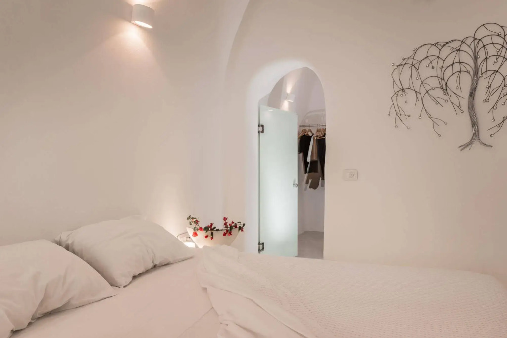 White Concept Caves