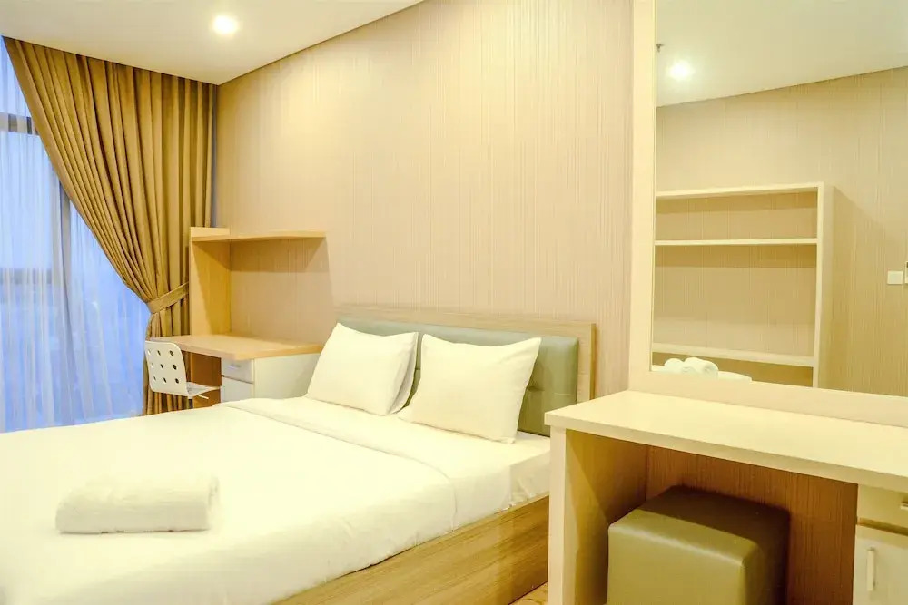Spacious and Modern L'Avenue Apartment