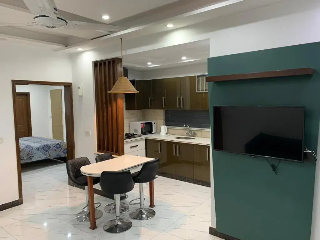 Bloom Family Suites