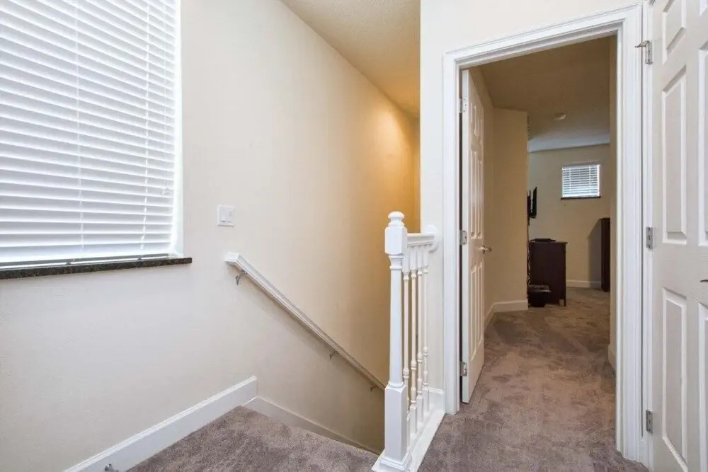 Beautiful House, Private Splash Pool, Balcony Off Master Suite, Free Wifi!!! 3 Bedroom Townhouse by RedAwning