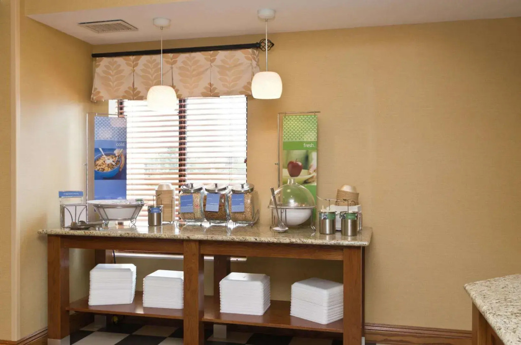 Spark By Hilton Newcomerstown