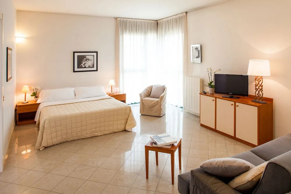 Cosmo Residence
