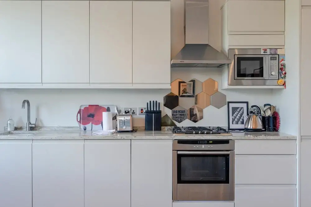 Lovely 1 Bedroom Flat Next to Clapham Common Tube