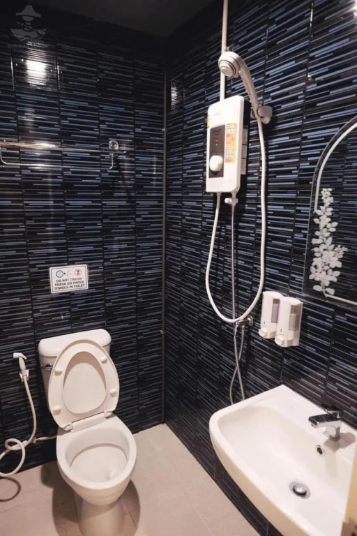 Khaosan Station Hostel