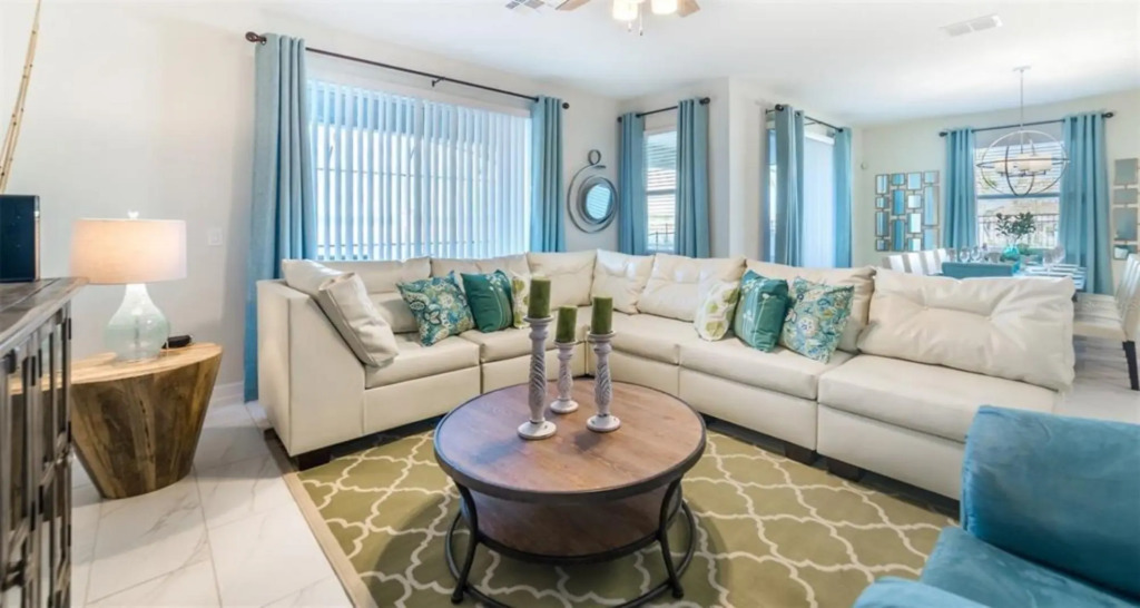 Lakeview 6BR Pool SPA Home Right Beside Clubhouse Waterpark