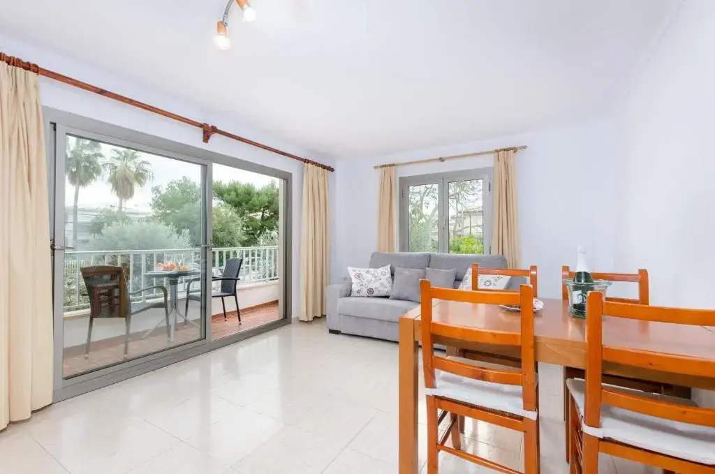 Yourhouse Roses 9