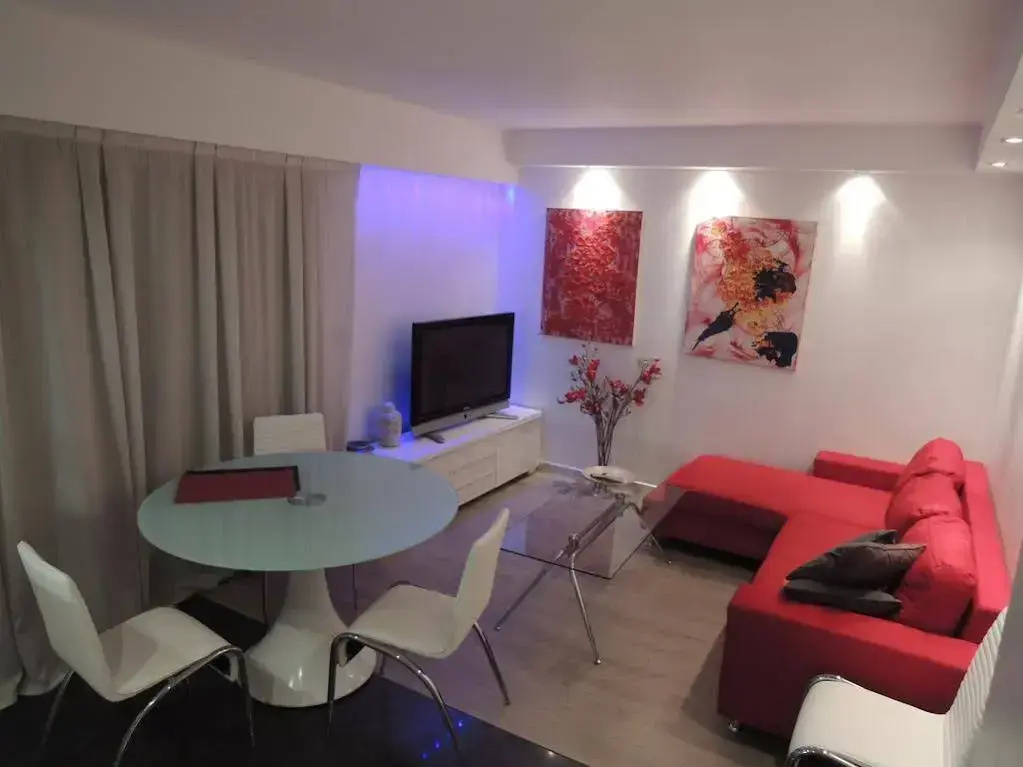 ACCI Cannes Les Yuccas