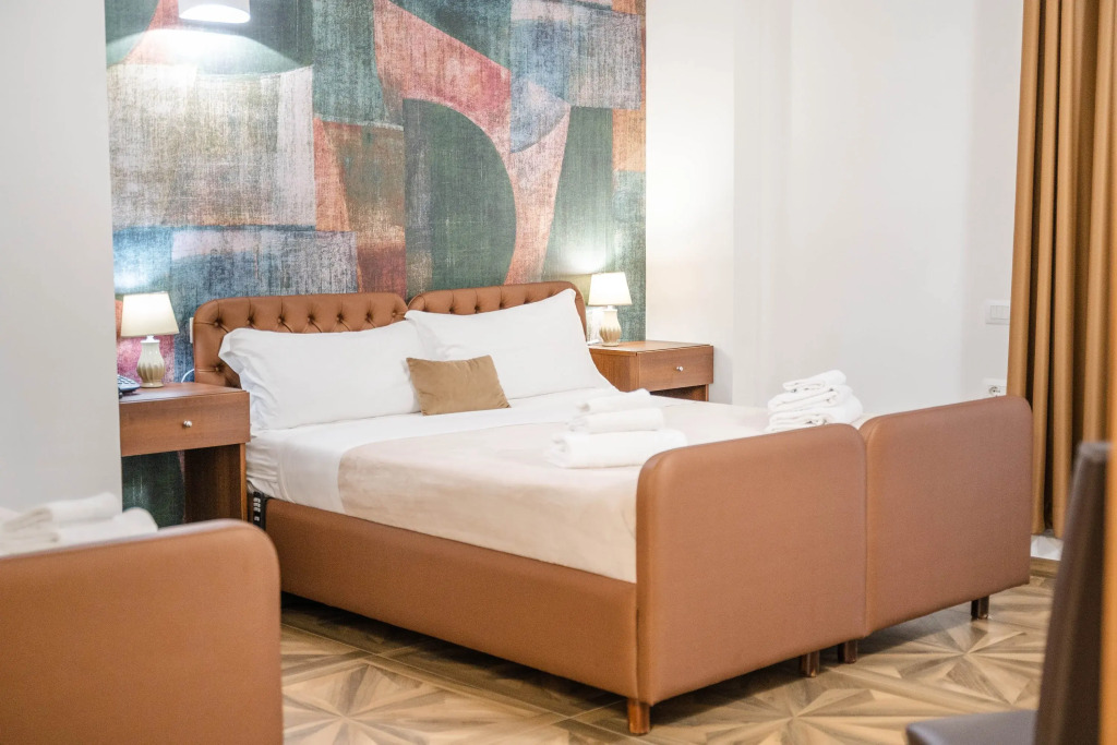 Kairos Hotel
