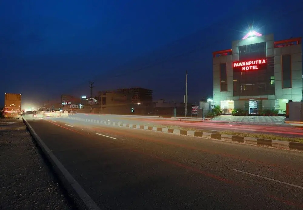 Pawanputra Hotel