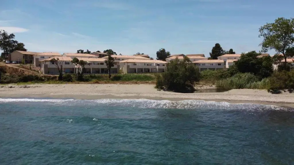 Marina di Bravone - appart 8 personnes N 127-128