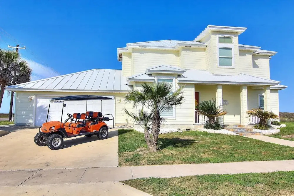 The Yellow Rose of Port A 4 Bedrooms 3 Bathrooms Home