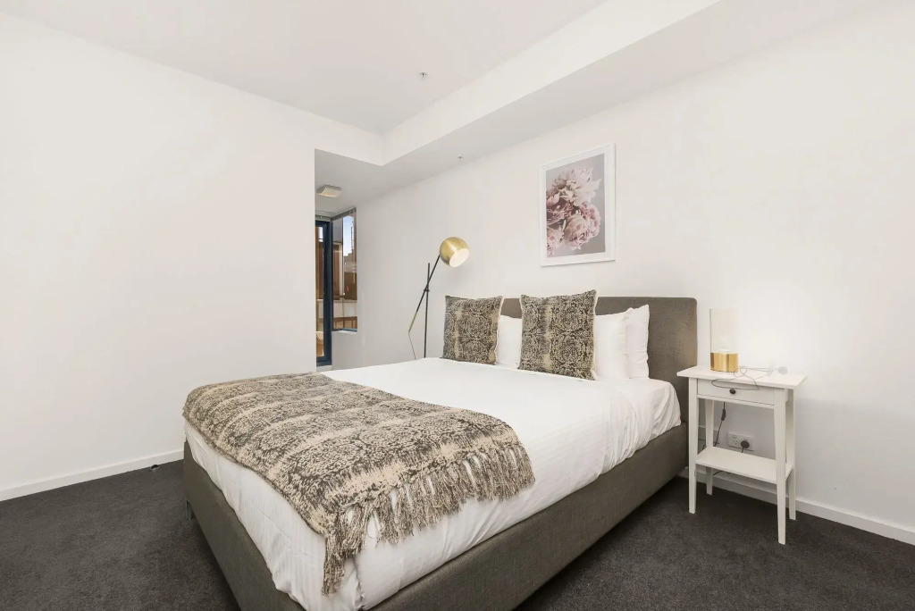 Melbourne Holiday Apartments Flinders Wharf