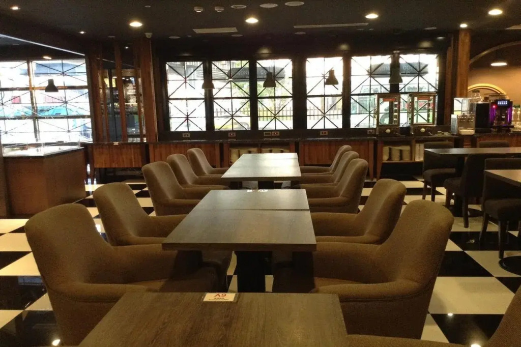Kindness Hotel - Kaohsiung Main Station