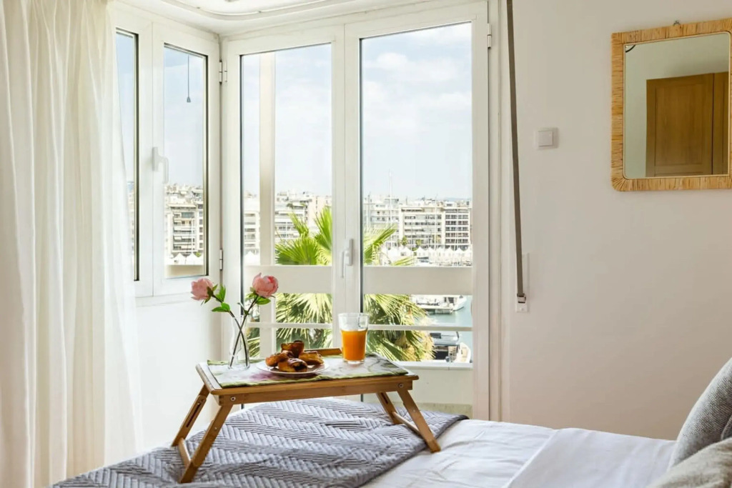 Athens Luxury Getaway - Pasalimani City Oasis