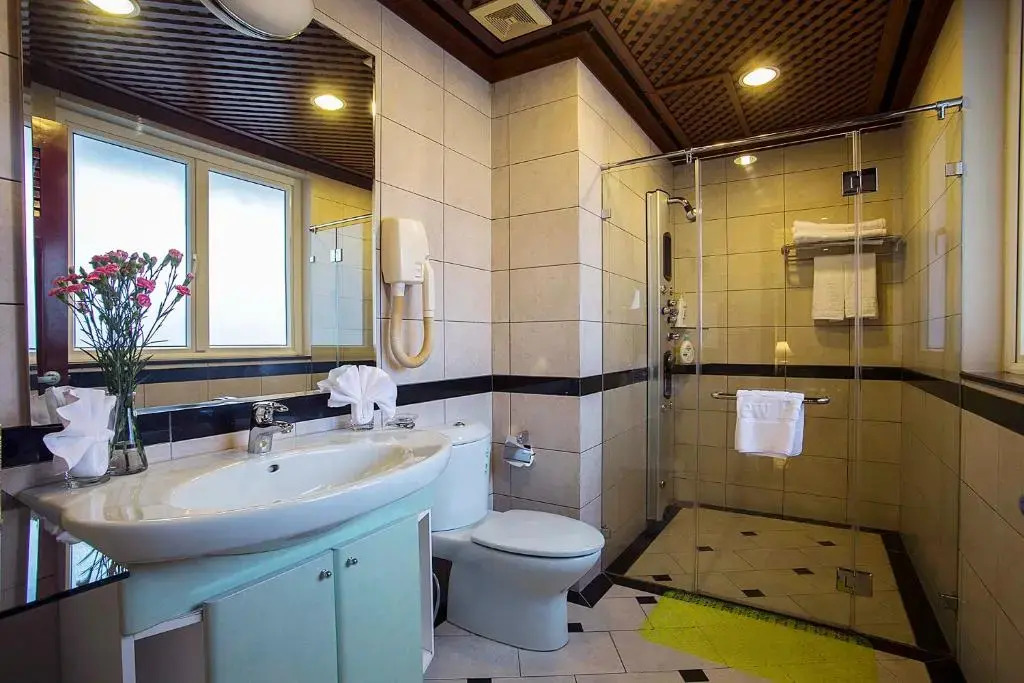 M Village Hotel Long Bien