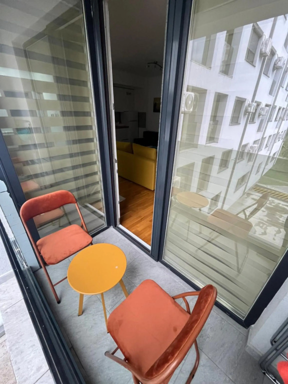 Modern apartment nearby downtown & Vardar river