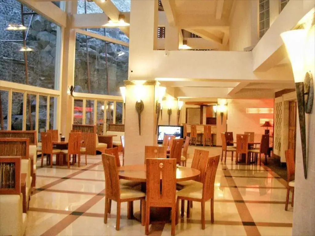 Pines Garden Resort