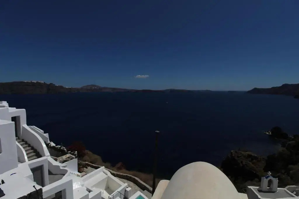 Astrea Suites Notus Dome House