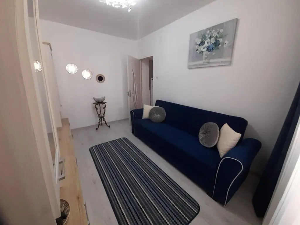 2 rooms apartment Telecabinei Busteni