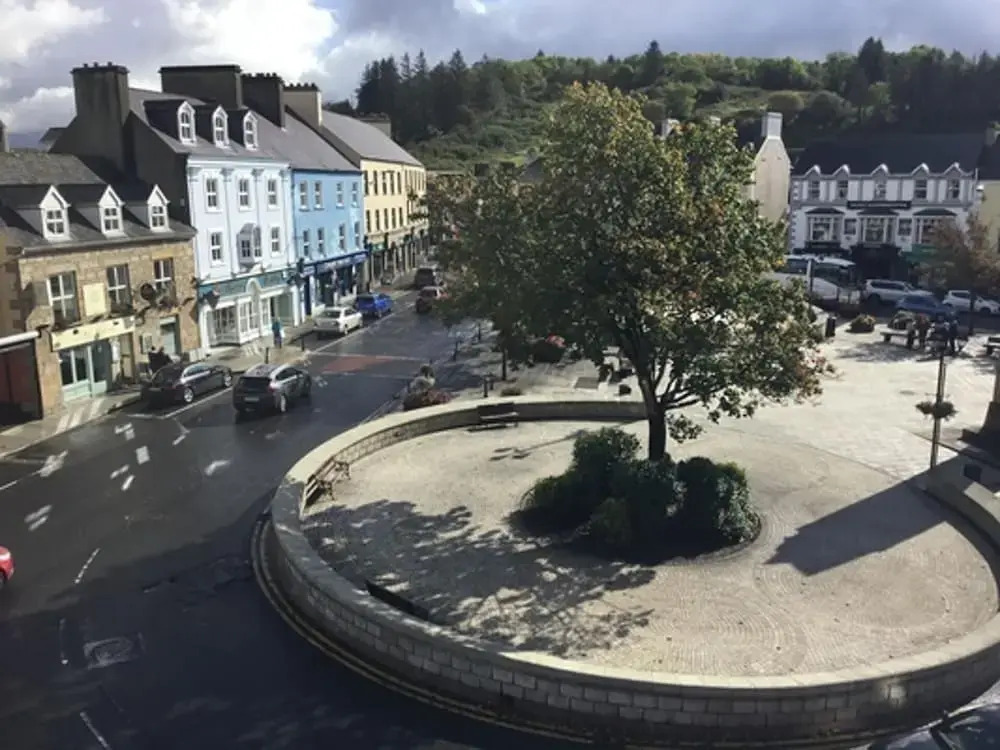 Charming 2 Bed Apartment Donegal Town Centre