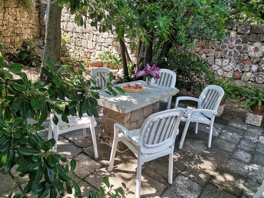 Beach Front Villa a Stone Throw Away From the sea