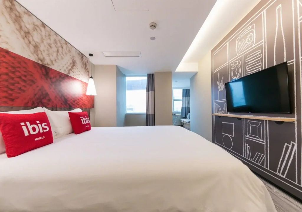 Ibis Hangzhou West Lake Lakeside Qingchun Road