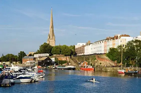 Your Stay Bristol Marsh House