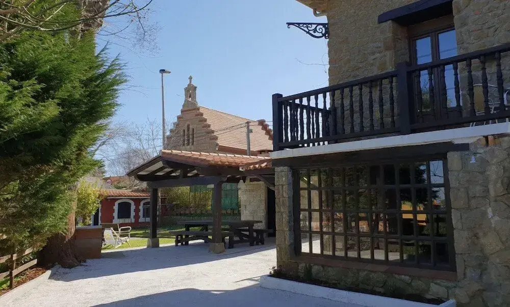 Totora Surf School & House - Hostel