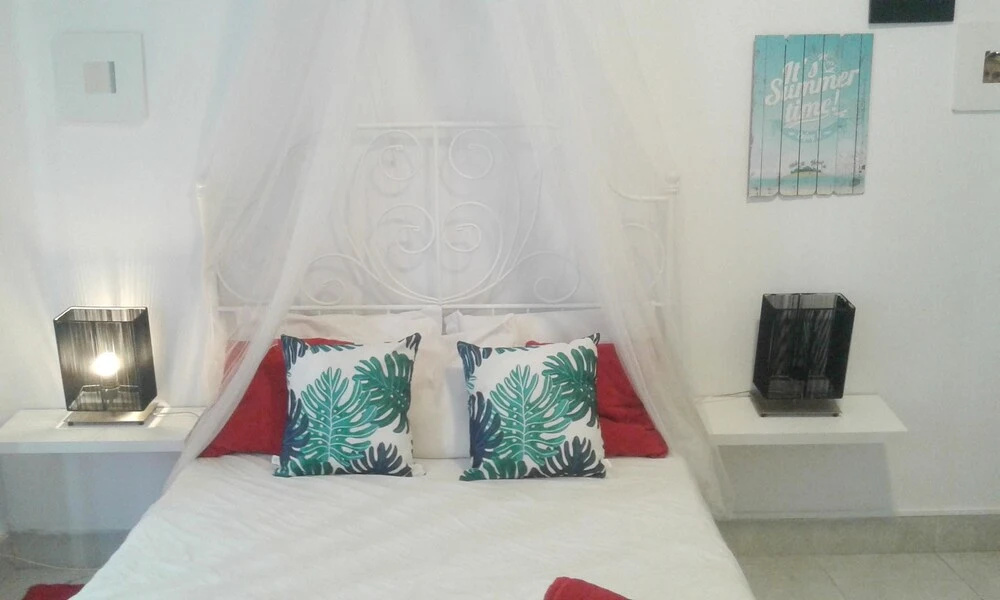 Studio in Porto, With Wonderful City View, Balcony and Wifi - 10 km Fr