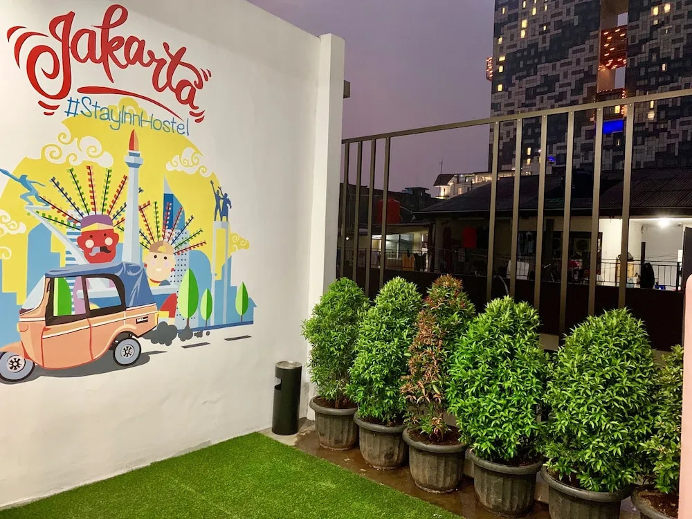 Stay Inn Hostel Jakarta - Adults only