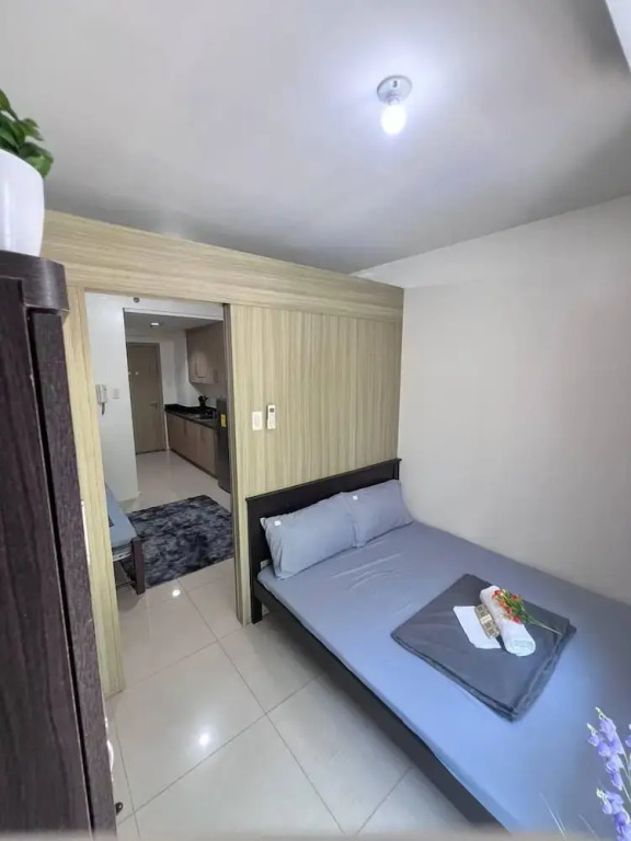 Shore Residences