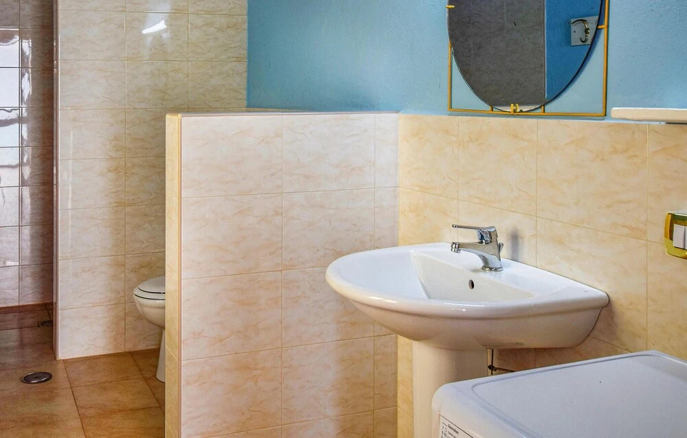 1 Bedroom Awesome Home In Diamante