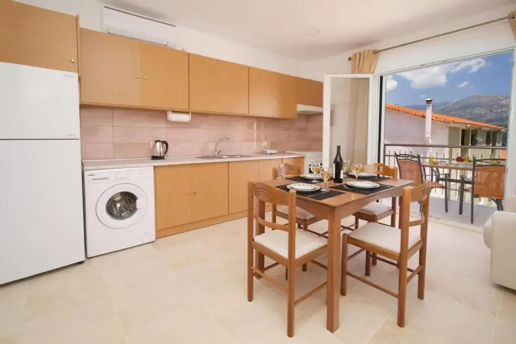 Lagoon view apartment - Orange Guest House