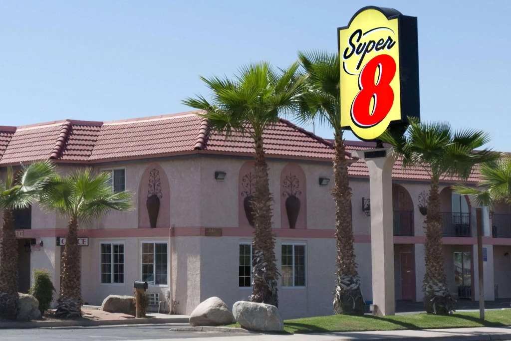 Knights Inn Buttonwillow