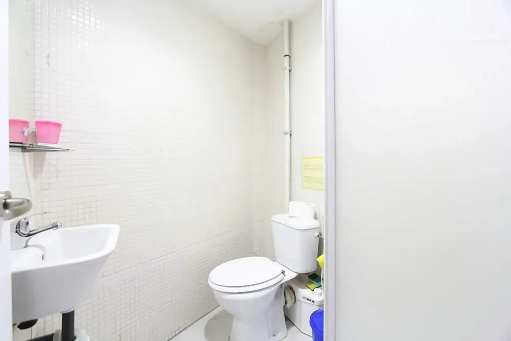 Estudio/Duplex en bajos y pequeño patio int en Puerta del Angel AZBC2